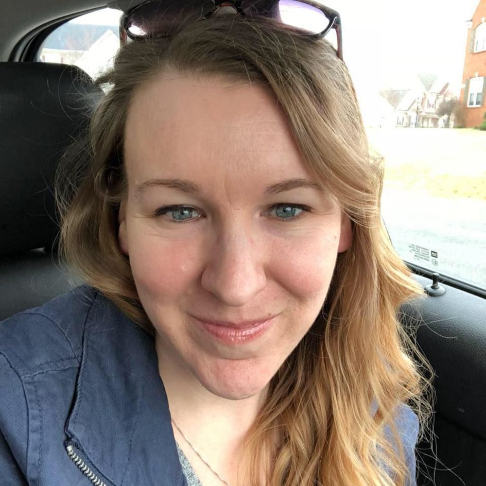 Meet your Posher, Angie